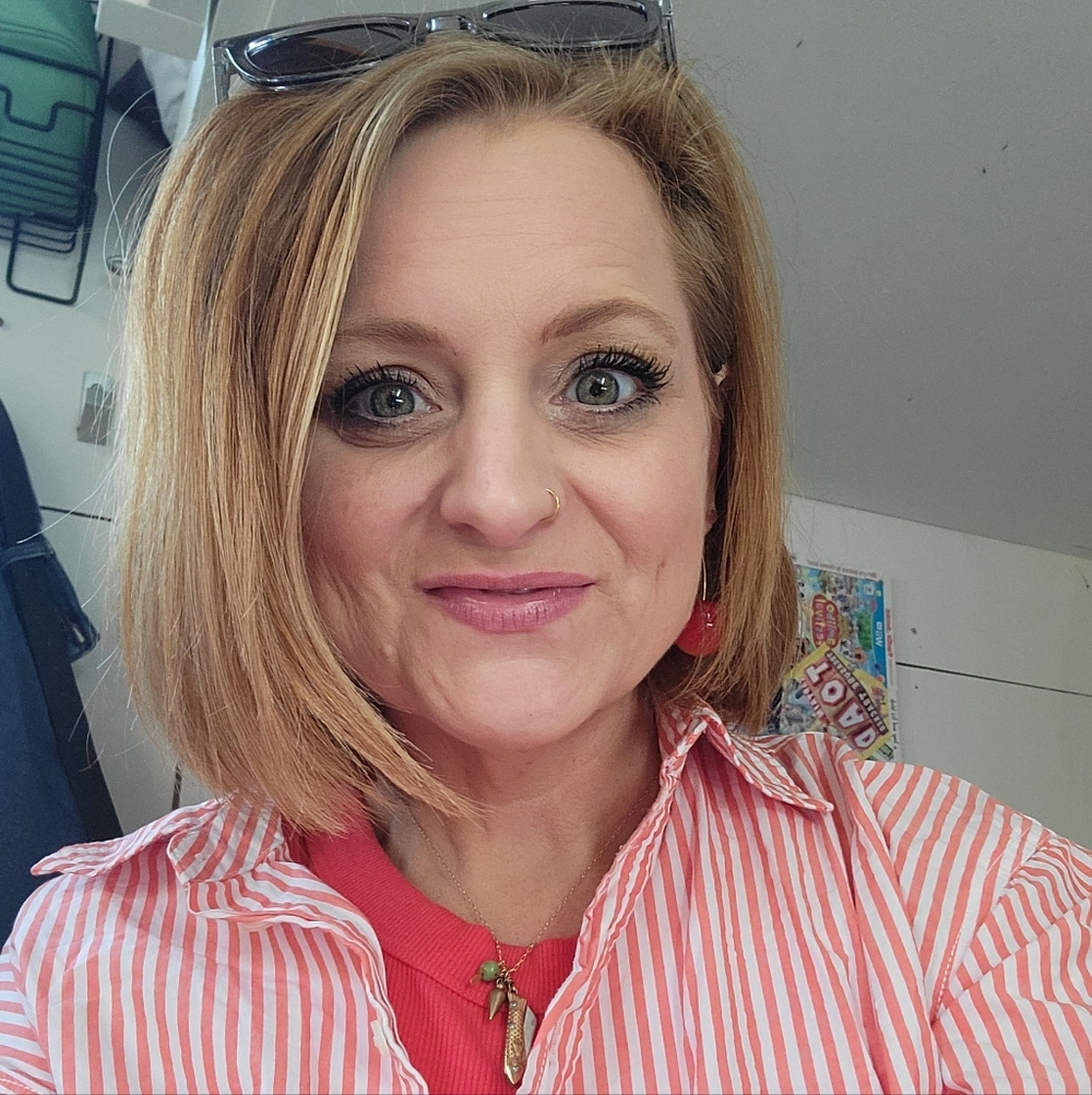 Meet your Posher, Janelle